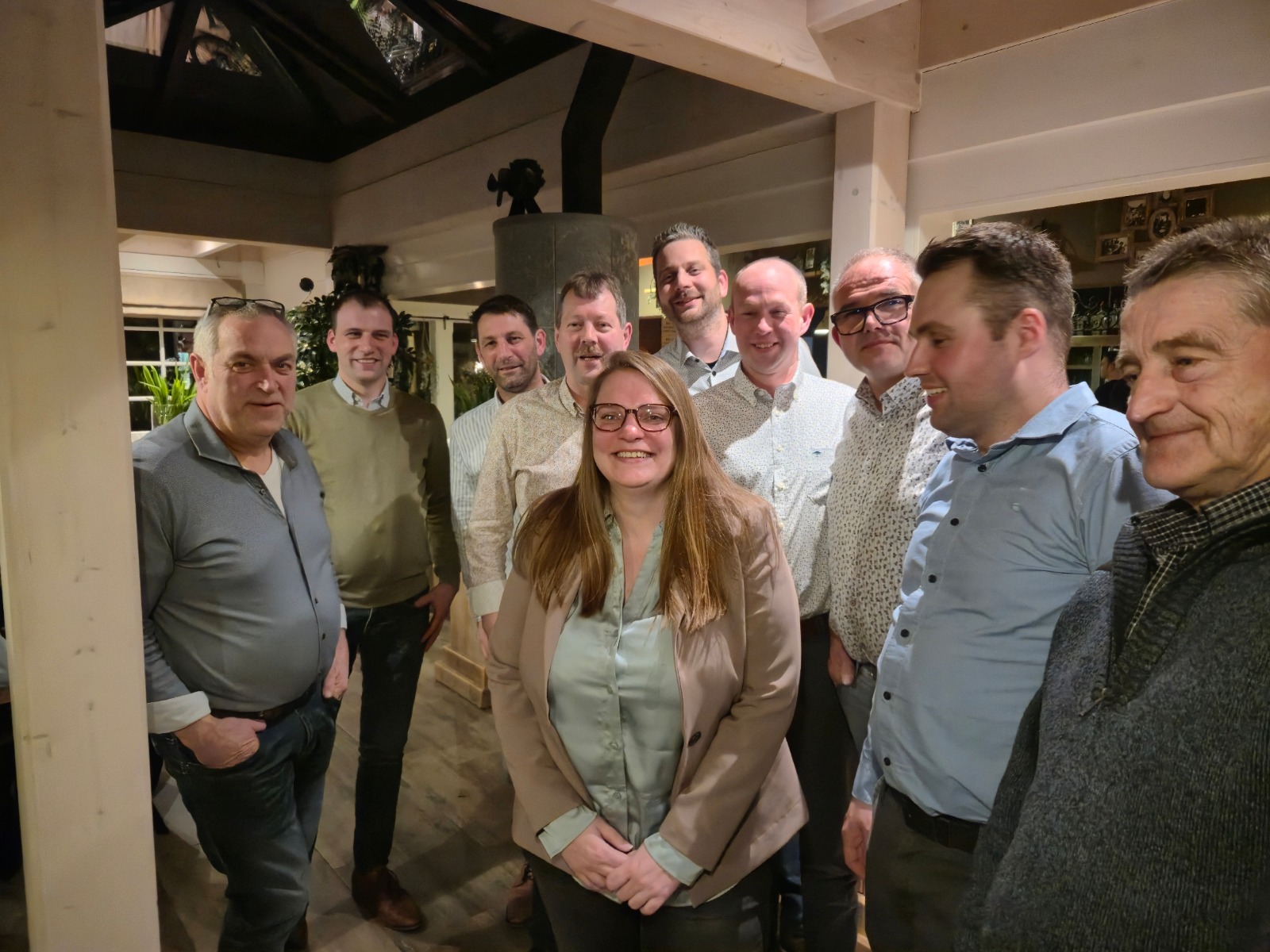 (+) Achelse abdij kent geen geheimen meer voor Limburgse pluimveehouders