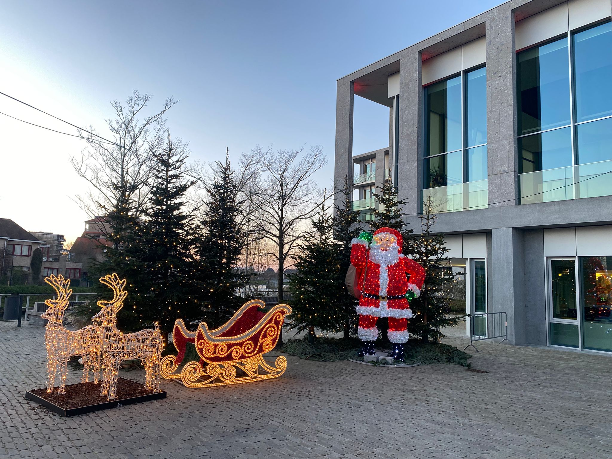 (+) Producenten halen na enkele weken hun slag thuis