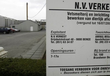 25 jaar geleden brak de dioxinecrisis uit - De dag dat het zonlicht niet meer scheen…	